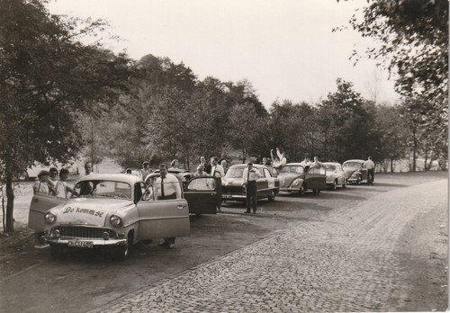 Foto leute mit opel - ak,