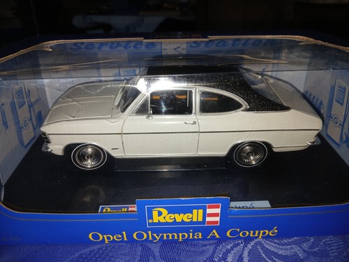 Revell opel olympia - 1:18,